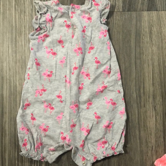 Carters girls 9 months romper - Picture 2 of 3